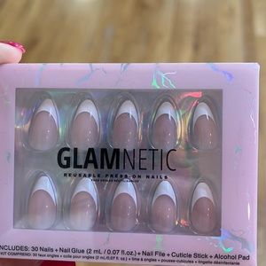 Brand new French Glamnetic press on nails